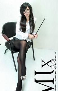 黑色丝袜女教师影片