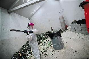 日本发泄屋图片,释放压力的独特空间