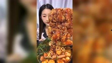 娱乐吃瓜酱意味着什么,网络热词背后的文化现象与心理解读